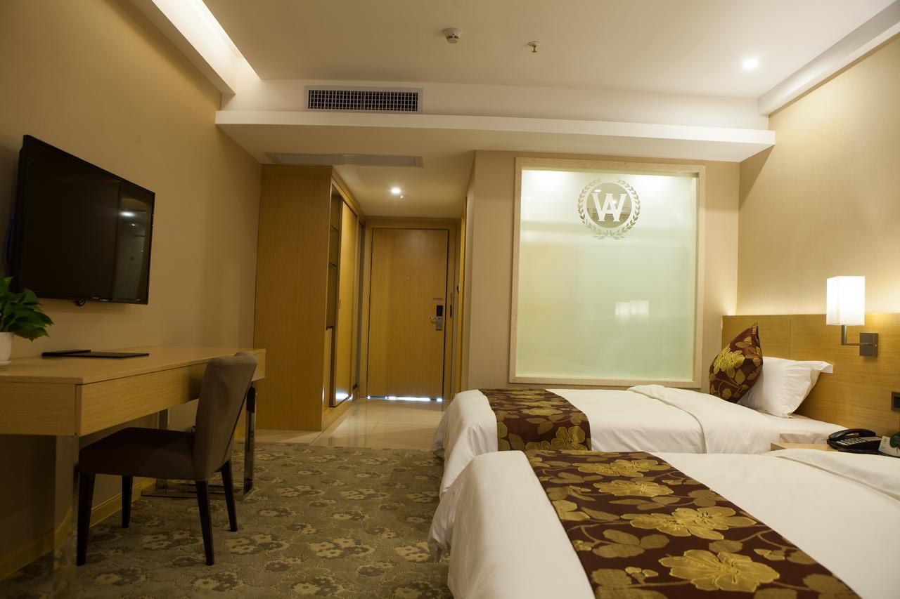 Guangzhou Wan Ao Hotel Plaza Limited Airport Express Hotel Room photo